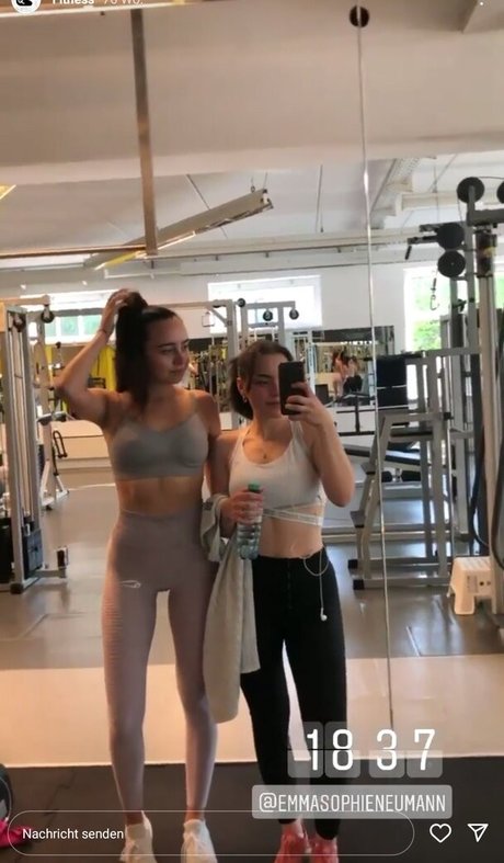 Steffi Spindler nackt pornographische bilder