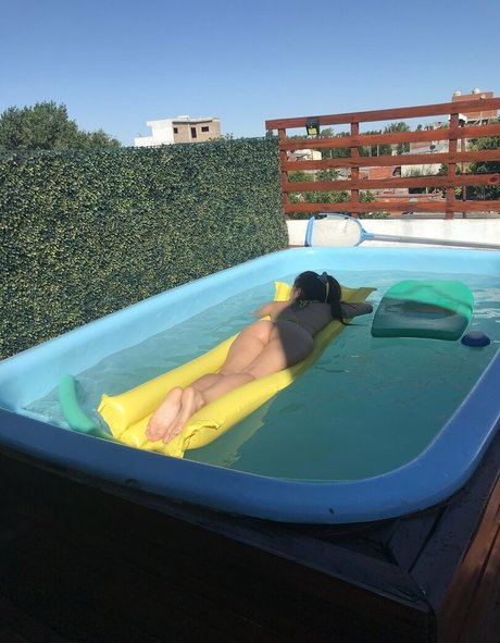 charlottejohnsonn nacktheit kostenlose bilder