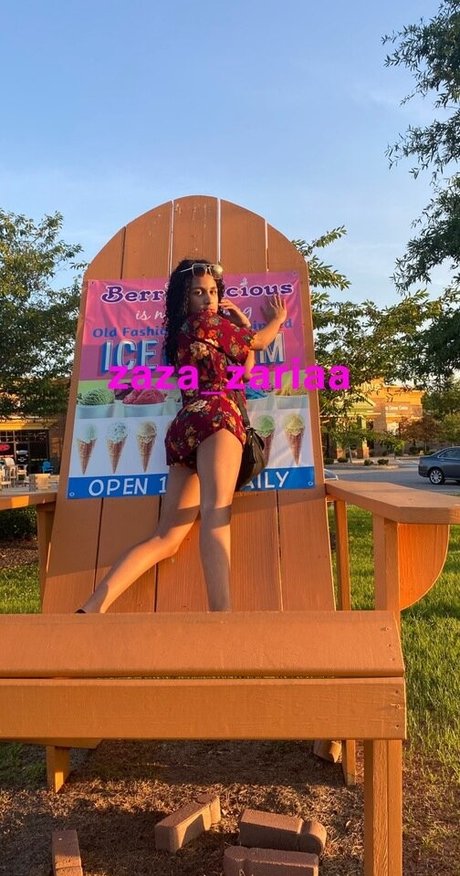 Zaza Zariaa erwachsene perfekte galerie