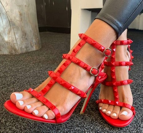 Francesca feet sexy beste bild