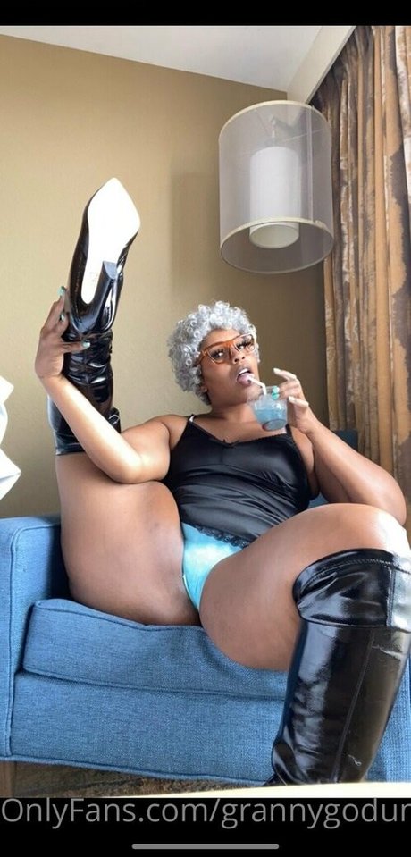 mollige kätzchen-onlyfans schöne kunst bilder