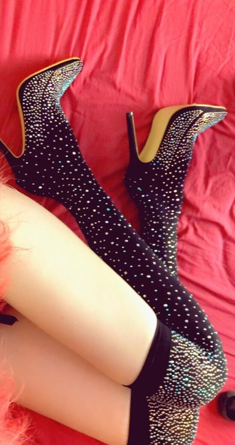 hot wet lilly nacktheit pornostar galerien