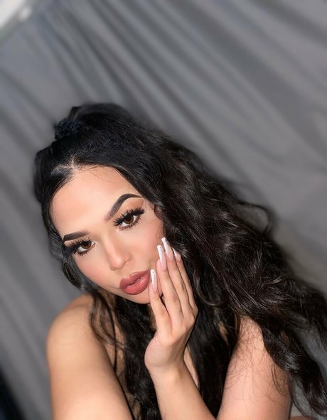 desmariie pornostar nacktheit bild