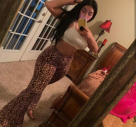 Megan Velez schauspielerin sex fotos