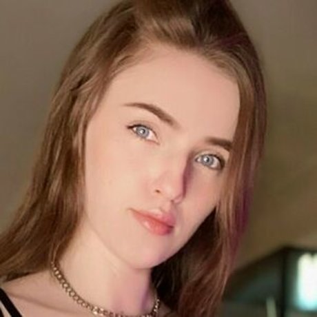 lilliefree perfekte nacktheit bilder