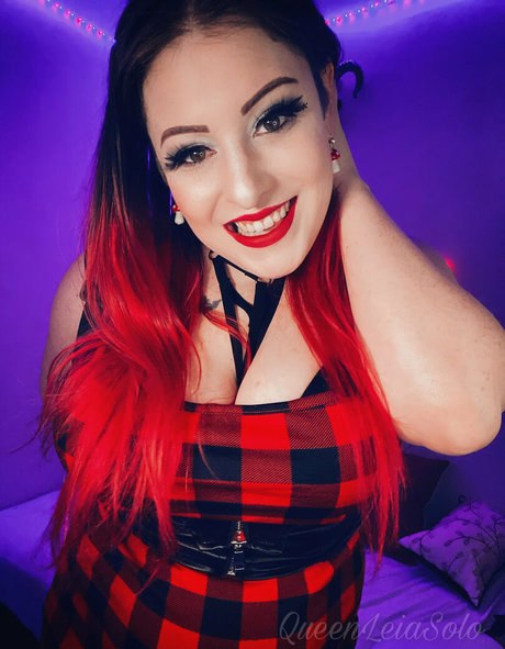 queenleiafree hübsche erotische foto