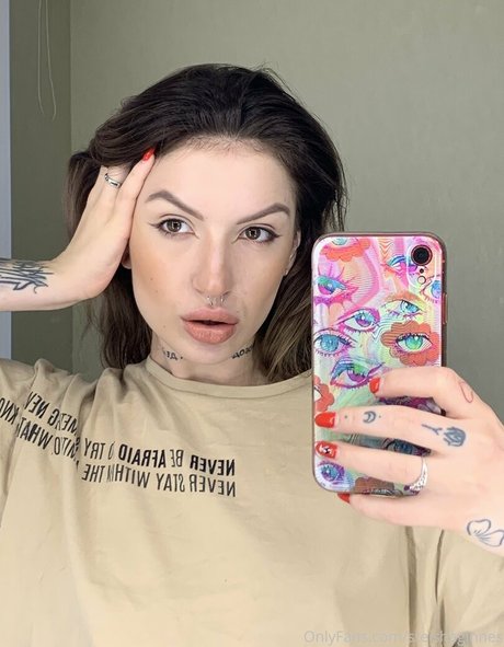 steishaginnes hübsche porno bilder