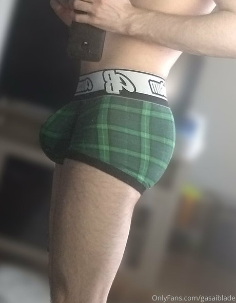 gasaiblade heiße bilder