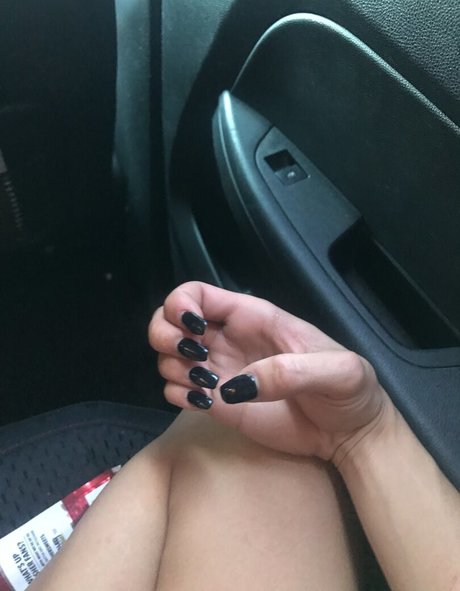 hollyhendrix_ heiße erwachsene bild