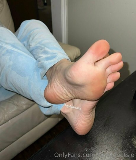 kayla footsie schöne archiv