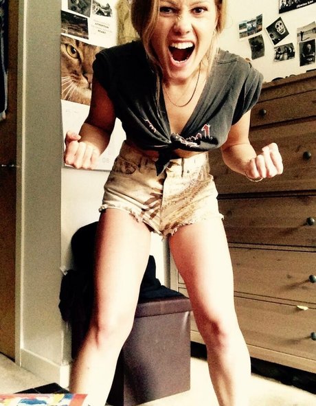 Sandra Gentvainyte erwachsene kunst bild