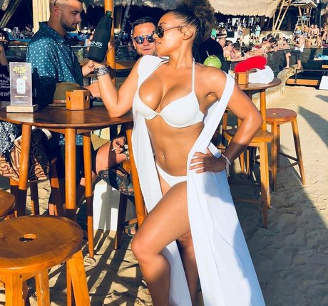 bikini-cowgirl nur fans erotische kostenlose bilder