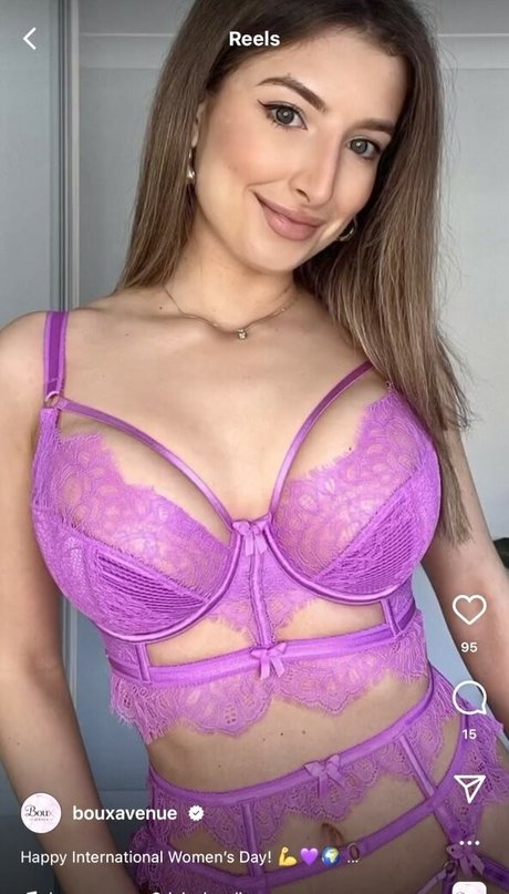 Bigb00biebible erotische hübsche foto