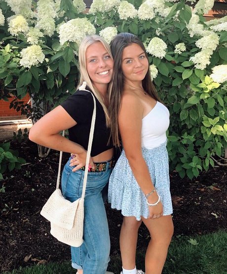 Kaylee S kunst nackten bilder