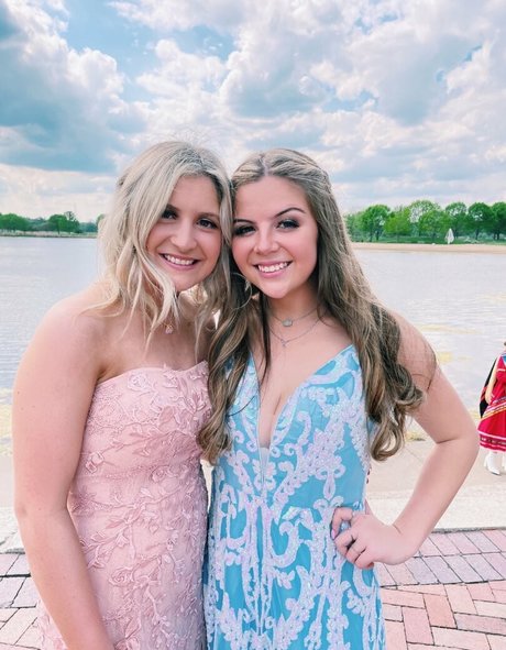 Kaylee S kostenlose akt bilder