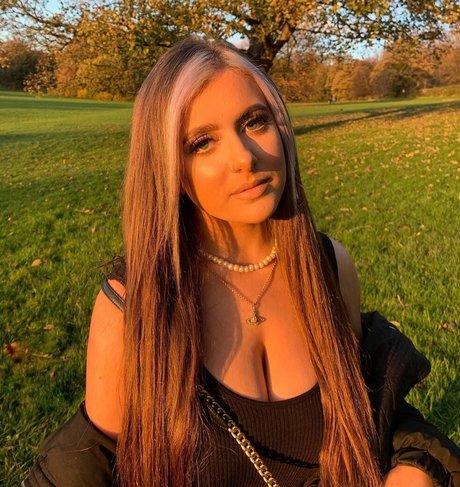 Beth G model porno bilder