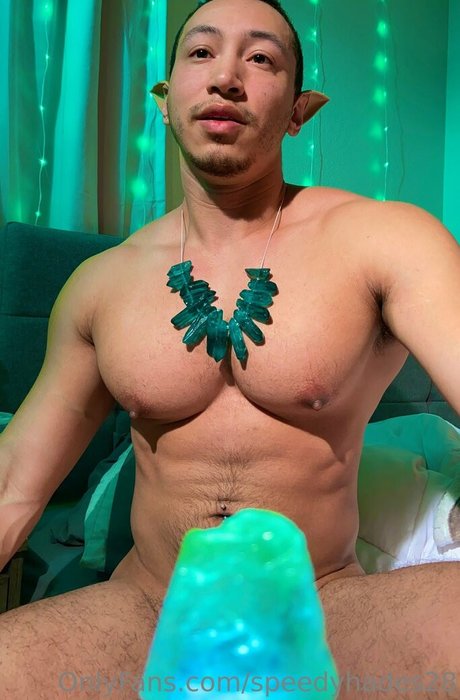 speedyhades28 exklusive nackten fotos