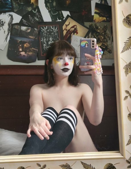 Dianalikesclowns beste porno foto