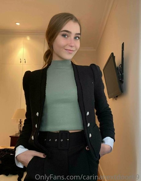 youngkaryna freie nackte galerie