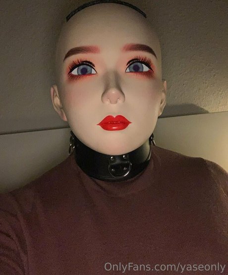 yaseonly pornostar sexy bilder