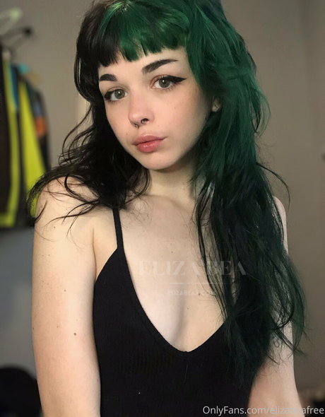 elizabeafree nacktheit pornographische foto