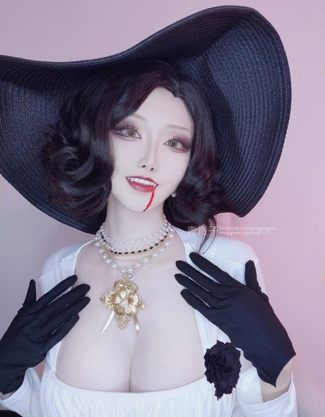 qingqingzijs porno pornostar foto