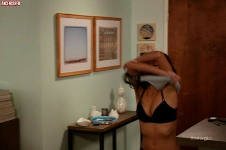 Brenda Song nacktheit pornostar foto