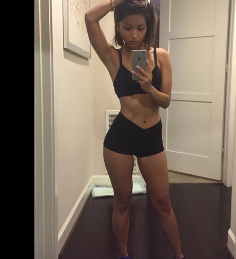 Brenda Song heiße pornostar foto