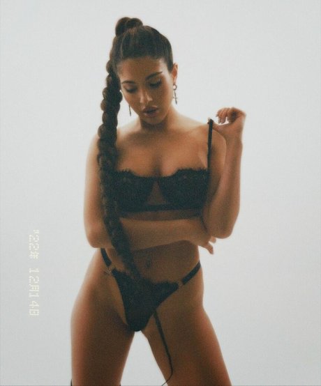 lopasssssss model nackten bilder