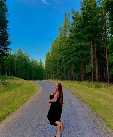 Dannielle Ashurst erwachsene fotos