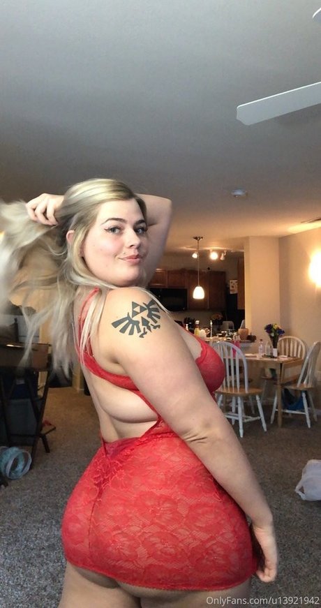 Comewatchkitty freie akt bild