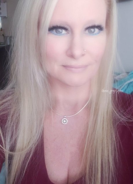 these grey eyes sexy erotische bilder