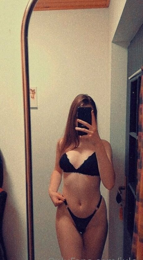 manja1 nacktheit pornographische bilder