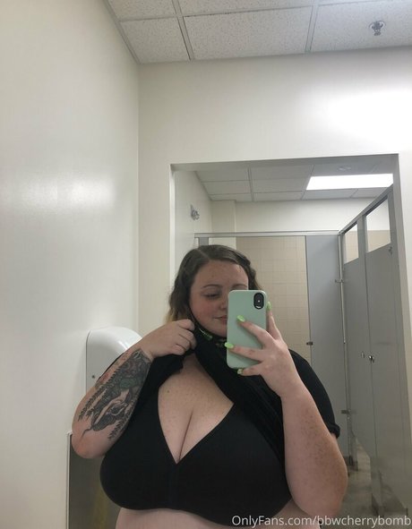 bbwcherrybomb perfekte schöne bild