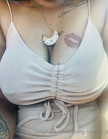 demigoddess x top pornostar bilder