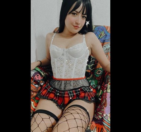 alicepagaany pornostar nackte foto