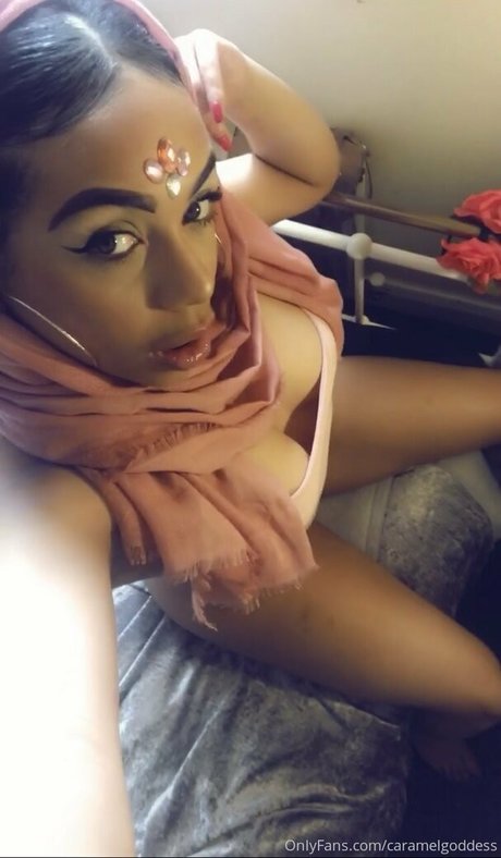 Madison Khan nackt top galerie