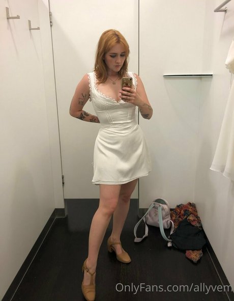 allyvem erwachsene sexy fotos