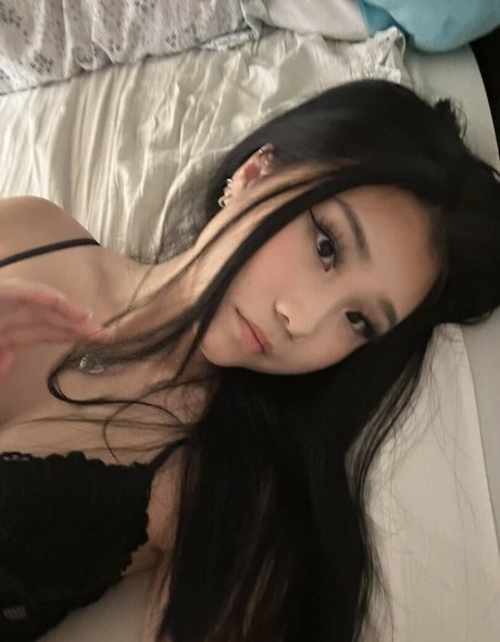 Asian Beauties model top galerie