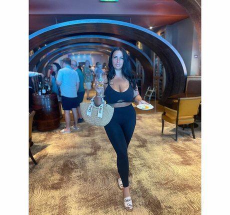 Katrina Louise Paul xxx nackt archiv