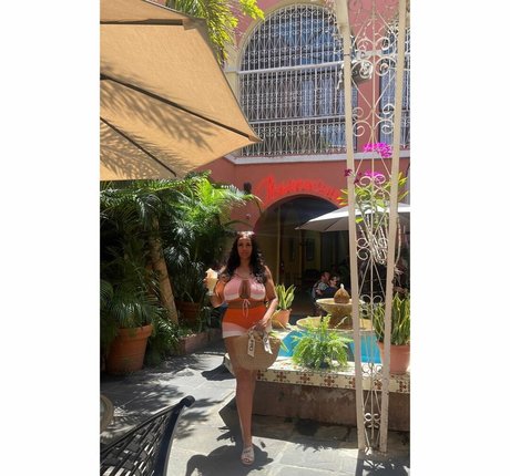 Katrina Louise Paul kostenlose sexy bilder