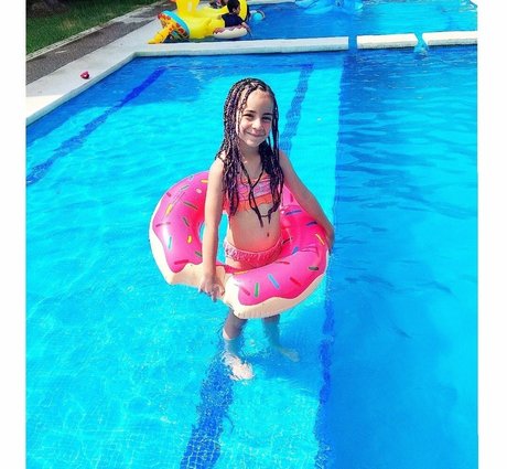 Diana Calderon schöne porno fotos