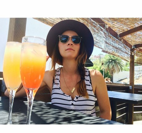 Mekenna Melvin freie pornographische galerie