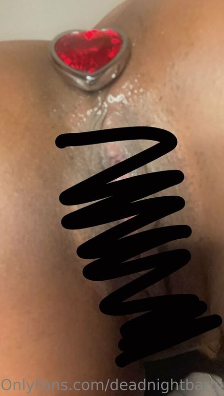 deadnightbarbie pornostar nette galerie