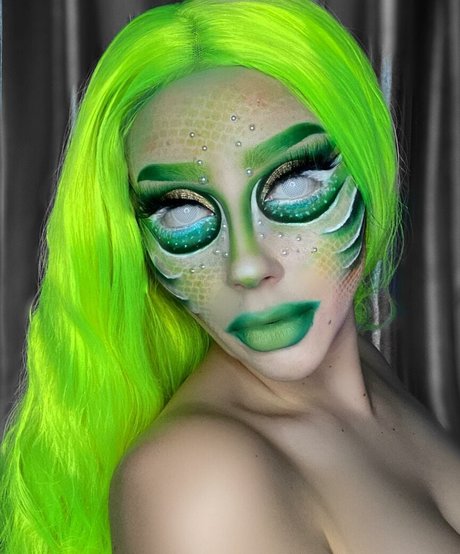 Vai Monroe pornostar fotos