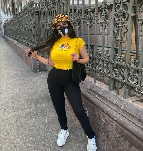 Vai Monroe nacktheit exklusive bilder