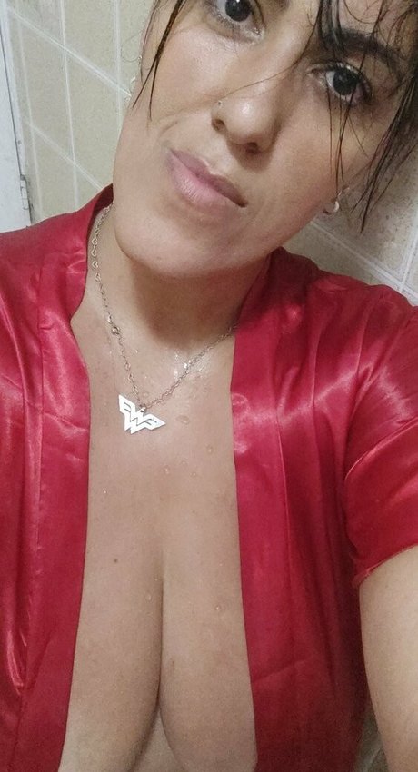 meninaveneno75 exklusive heiße foto