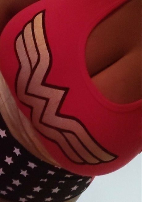 meninaveneno75 nacktheit exklusive bilder