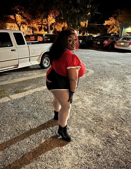 tittygoddess420 perfekte nacktheit galerie