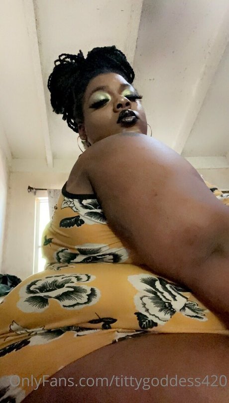 tittygoddess420 hd schöne bild